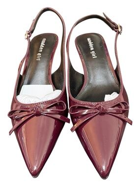 Madden Girl Vogue Patent Slingback Kitten Heels Size 8 NIB